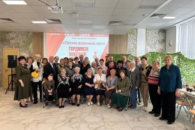 Члены Совета ветеранов Воронова посетили музыкальный марафон «Песни военных лет». Фото предоставили участники СВ Вороново
