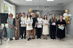 Ученикам Вороновской ДШИ организовали выпускной. Фото: официальный Telegram-канал Вороновской ДШИ